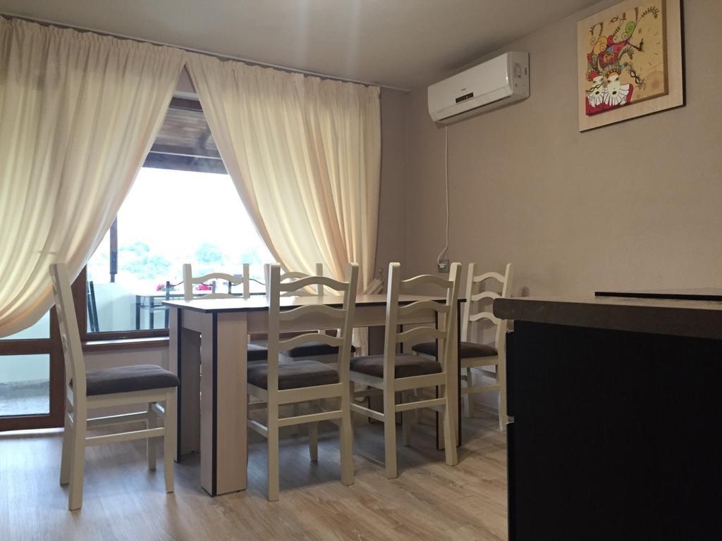 Bora Apartment Sandanski Bilik gambar